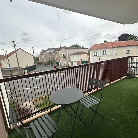 Appartement Chalons En Champagne Exterior photo